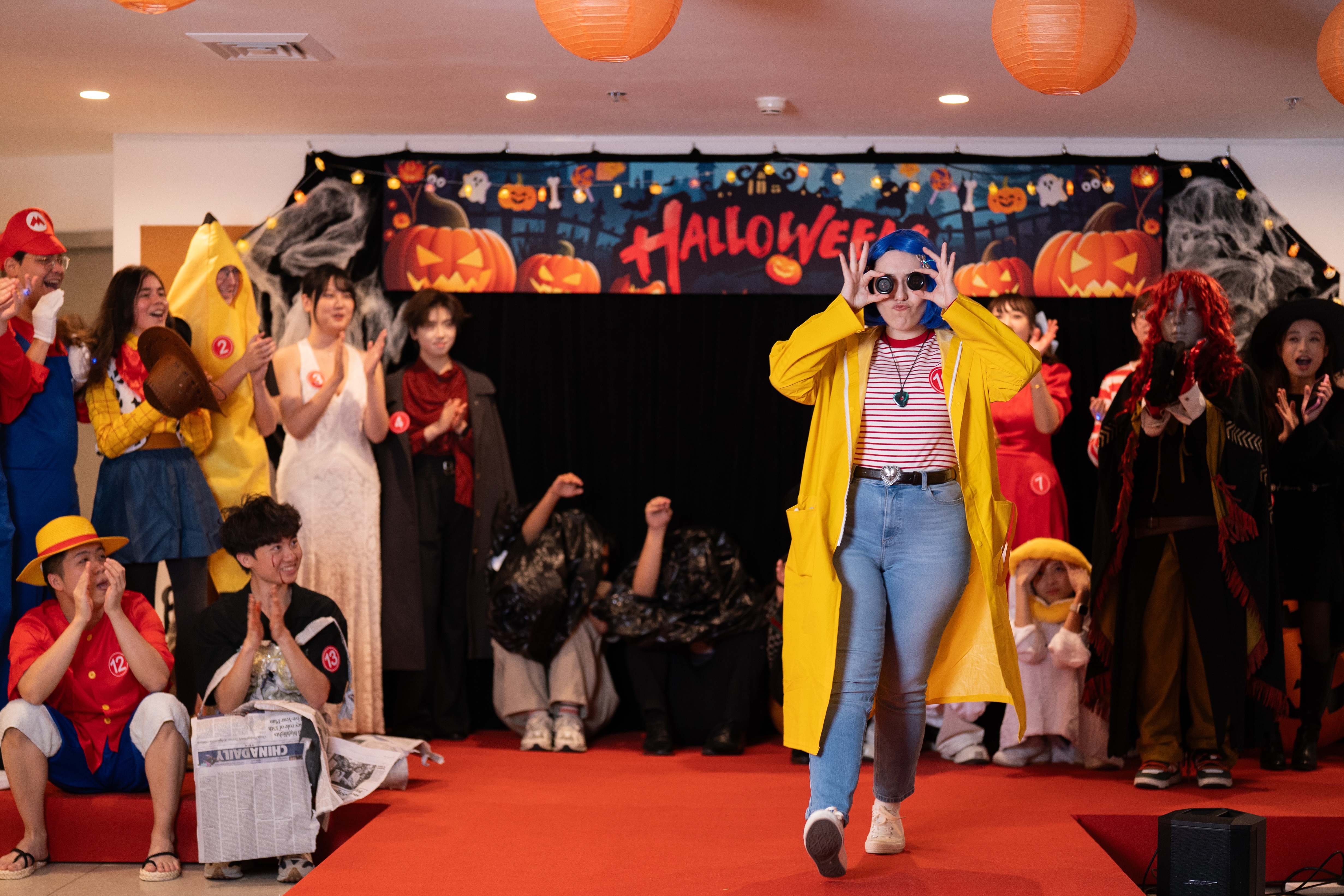 Anna Zhukova cosplays in Tianjin Juilliard Halloween Party 