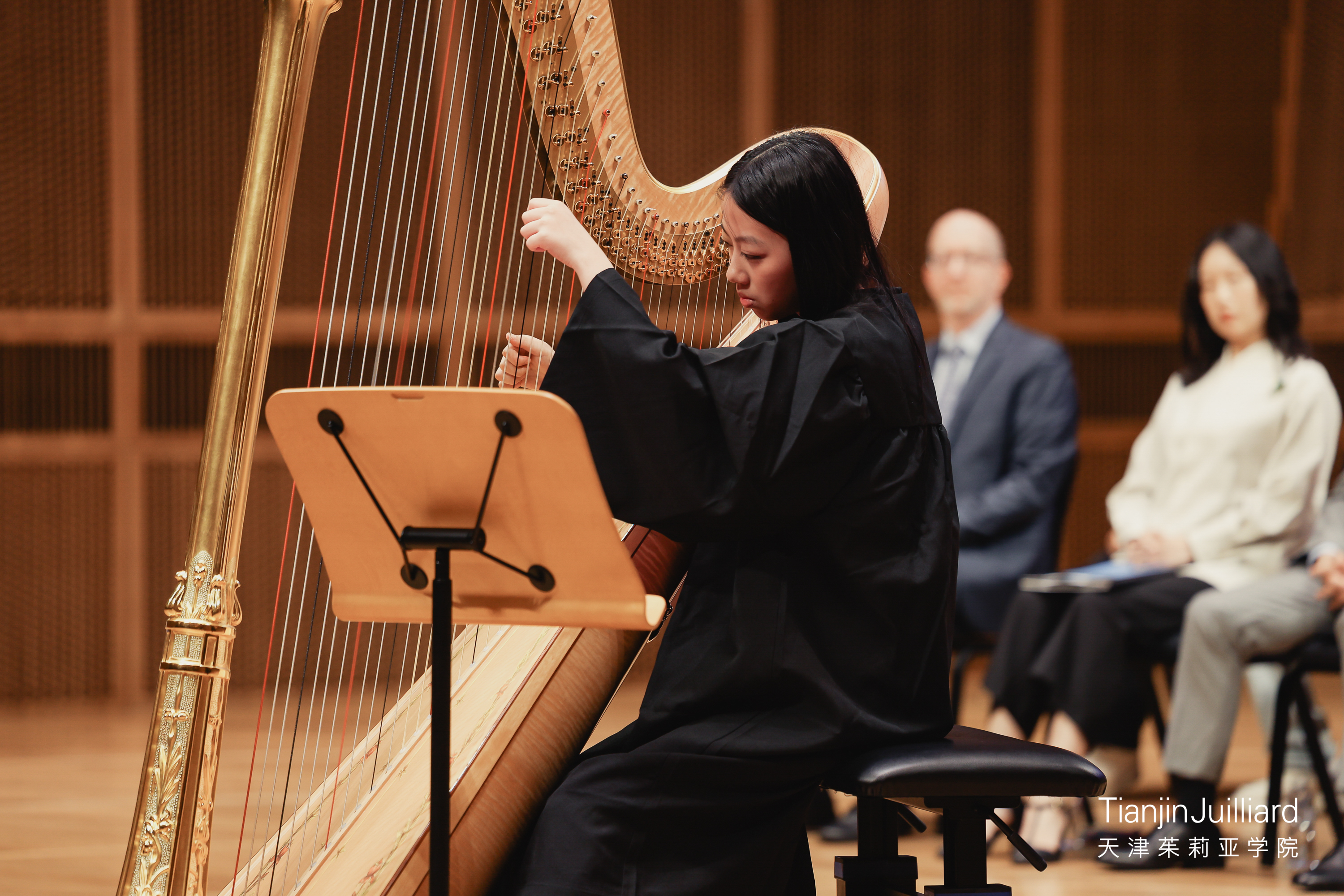 20260517 Zhuangluan Zhou performed at PC Commencement