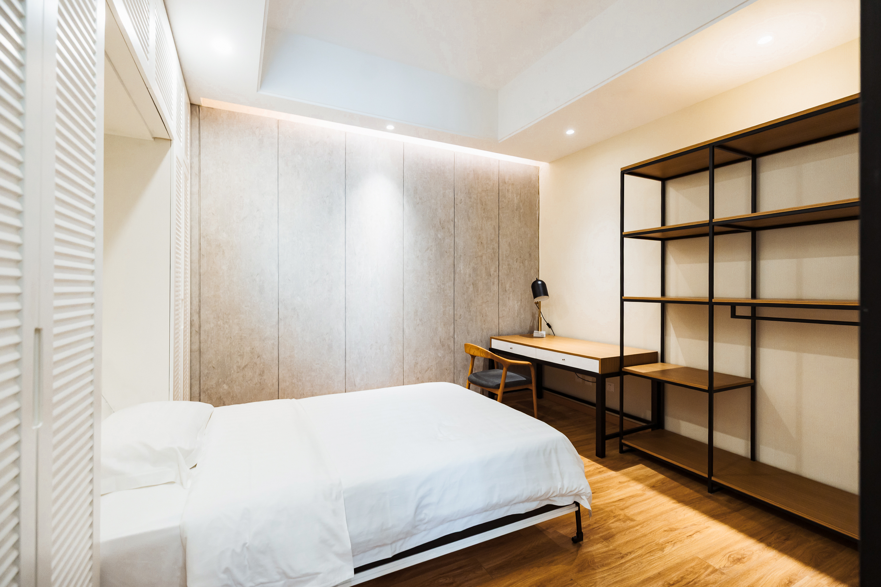 Triple Suite B:bedroom 3.jpg