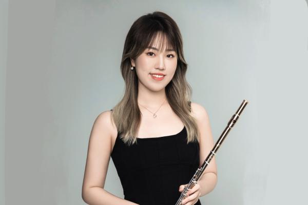 Yi Luo